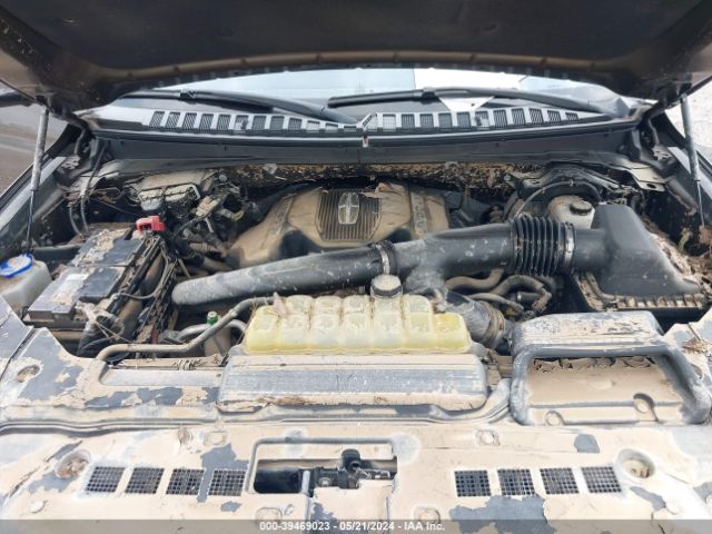 5LMJJ2TTXKEL01005 Lincoln Navigator Black Label