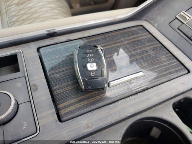 5LMJJ2TTXKEL01005 Lincoln Navigator Black Label