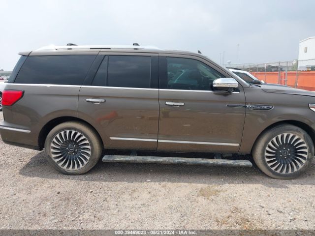 5LMJJ2TTXKEL01005 Lincoln Navigator Black Label