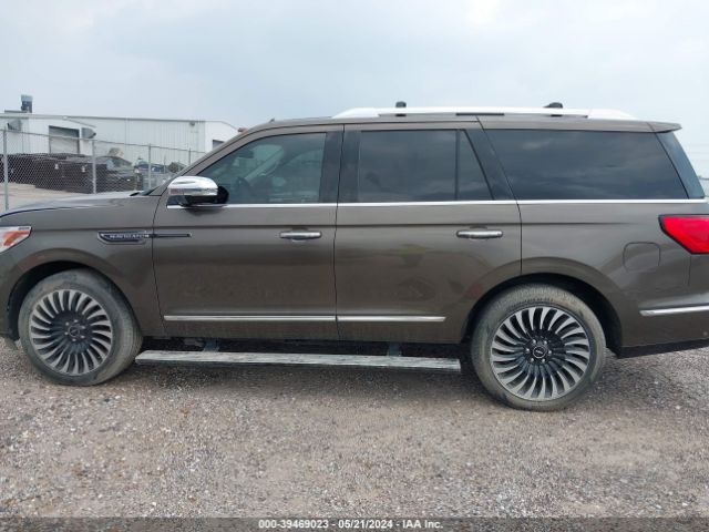 5LMJJ2TTXKEL01005 Lincoln Navigator Black Label