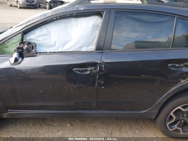 Subaru Crosstrek 2.0i Premium 2017 JF2GPADC3H8230098 Image 14