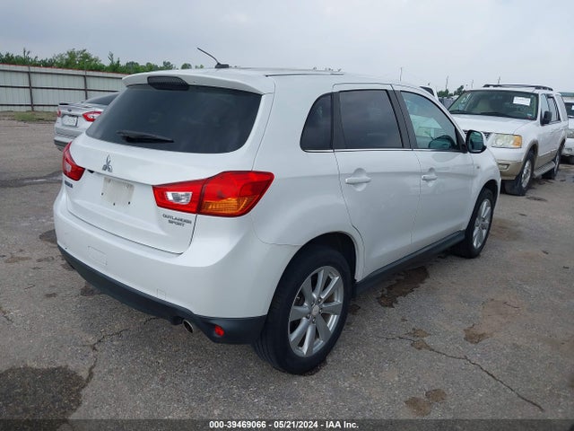 4A4AP4AU9FE057505 Mitsubishi Outlander Sport Se