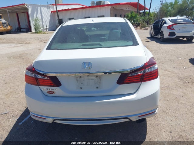 Honda ACCORD EX 2016 1HGCR2F71GA057638 Image 17
