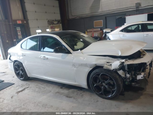 ZARFAECN0J7596642 Alfa Romeo Giulia Ti Sport Rwd