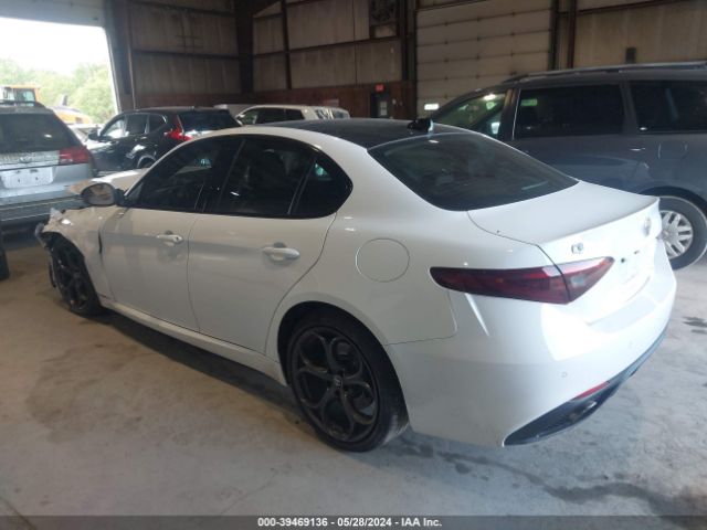 ZARFAECN0J7596642 Alfa Romeo Giulia Ti Sport Rwd