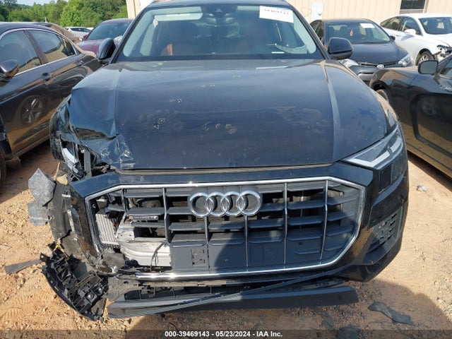 WA1AVAF10KD021724 Audi Q8 55 Premium