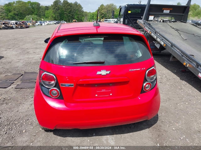 Chevrolet Sonic Lt Auto 2015 1G1JC6SH6F4100342 Image 16