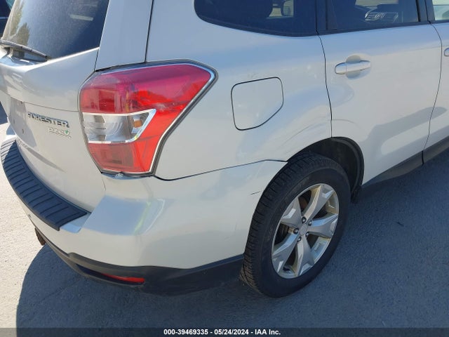 Subaru Forester 2.5i Premium 2014 JF2SJAEC3EH422207 Image 6