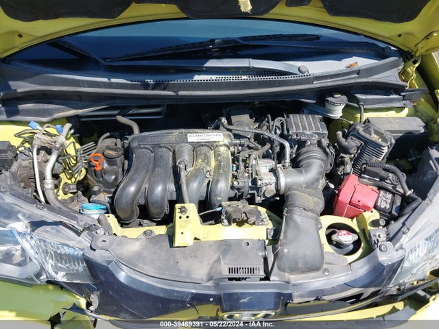 Honda FIT LX 2015 3HGGK5H52FM744647 Image 10