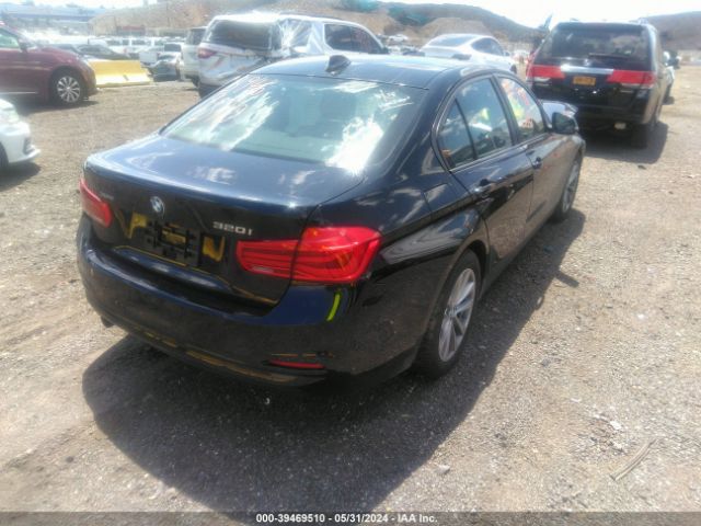 WBA8A3C36HK692463 BMW 320i Xdrive