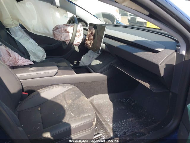Tesla Model 3 Rear-wheel Drive 2024 5YJ3E1EA9RF725634 Image 5