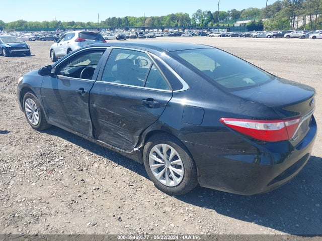 Toyota CAMRY LE 2016 4T4BF1FK3GR574652 Image 3