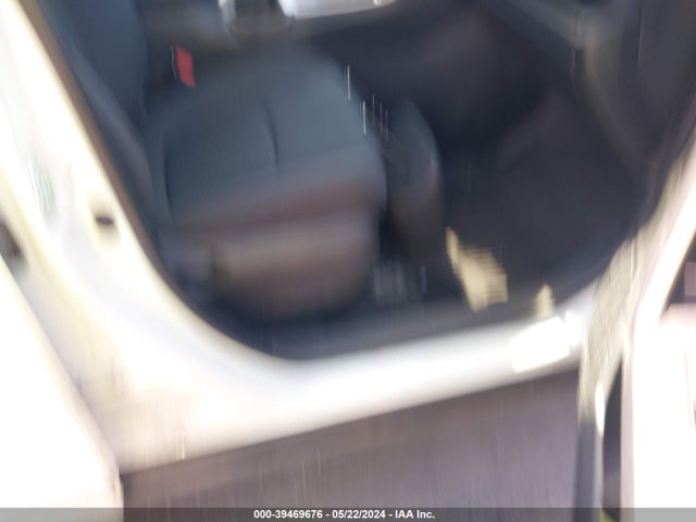 Toyota RAV4 LE 2023 2T3K1RFV6PC222918 Image 5