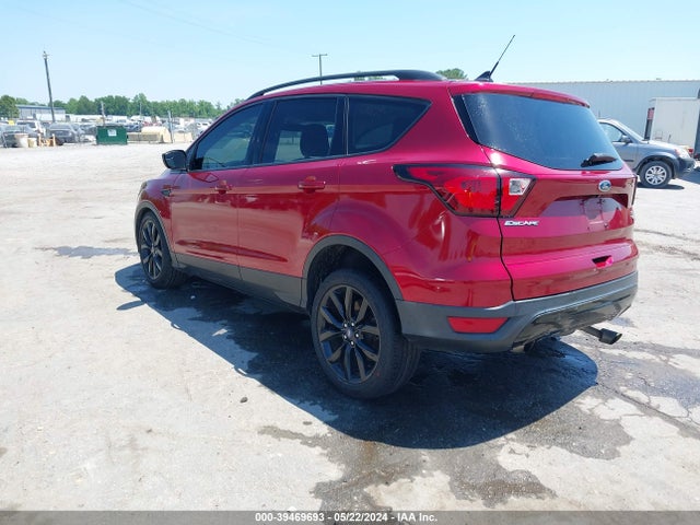 Ford ESCAPE SE 2019 1FMCU9GD8KUA30708 Image 3