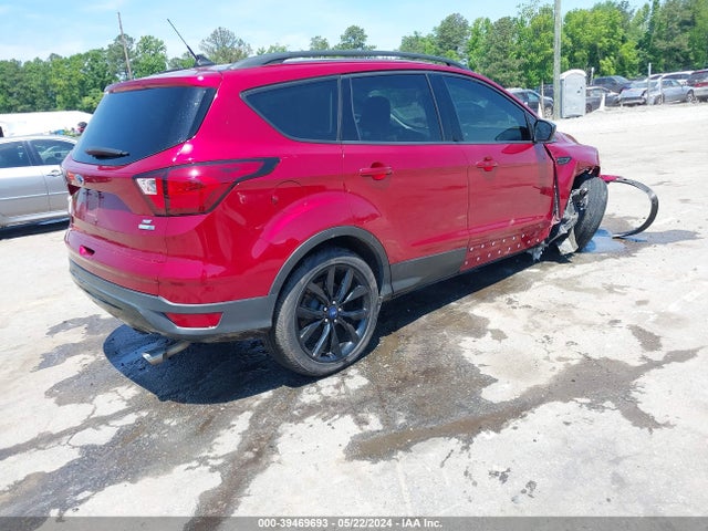 Ford ESCAPE SE 2019 1FMCU9GD8KUA30708 Image 4