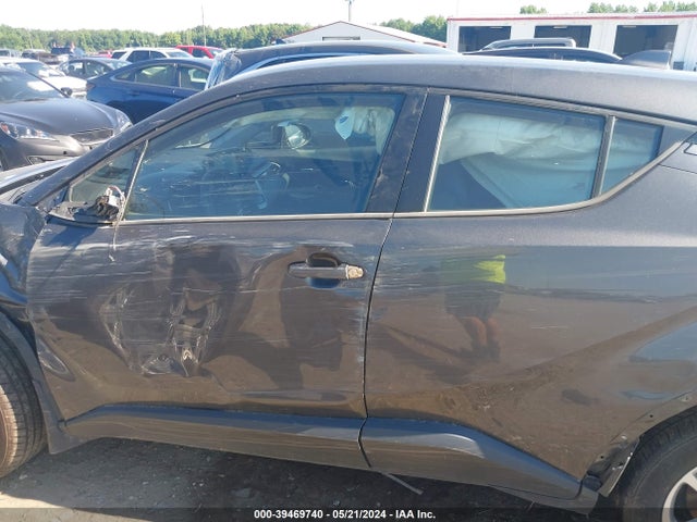Toyota C-HR LE 2020 NMTKHMBX7LR111924 Image 15