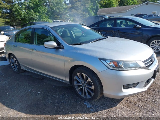 2014 1HGCR2F51EA276210 main image