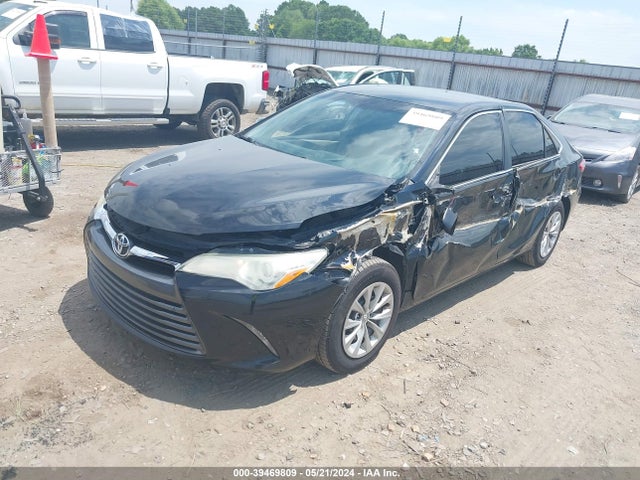 Toyota CAMRY LE 2015 4T4BF1FK4FR514958 Image 2