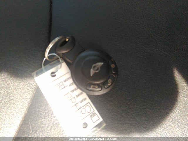 2007 MINI COOPER WMWMF33517TT53782 Photo 10