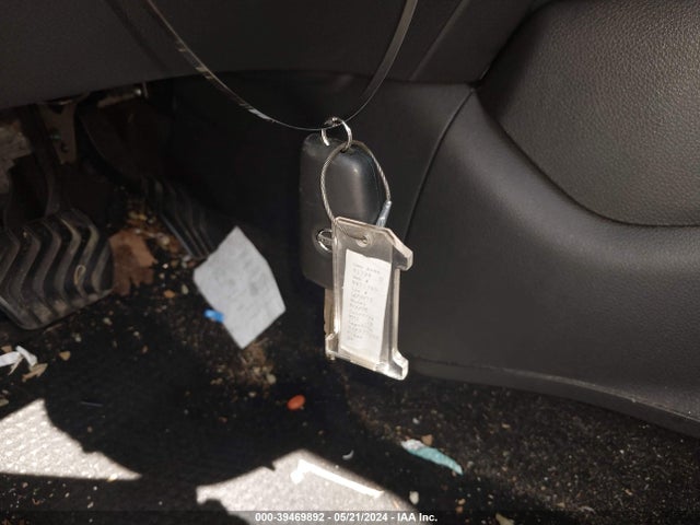 Nissan ROGUE S 2018 KNMAT2MV3JP537306 Image 11