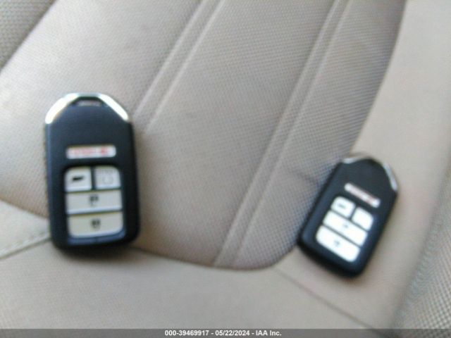 5J6RW1H53NA007225 Honda Cr-v 2wd Ex
