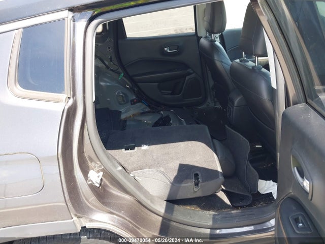 3C4NJCCB8KT755727 Jeep Compass Limited Fwd