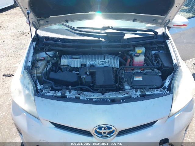 Toyota Prius Two 2015 JTDKN3DU5F0434822 Image 10
