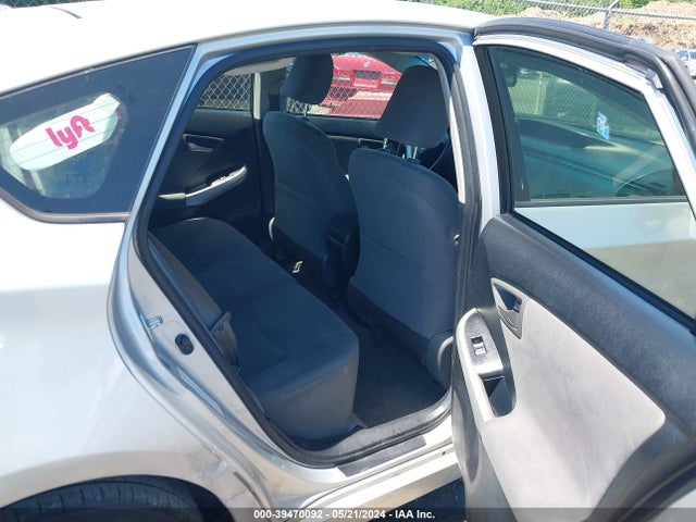 Toyota Prius Two 2015 JTDKN3DU5F0434822 Image 8