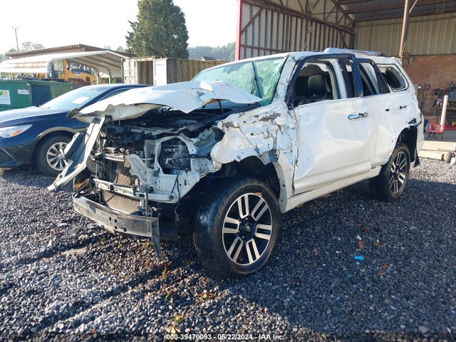 Toyota 4runner Limited 2016 JTEBU5JR6G5310010 Image 2