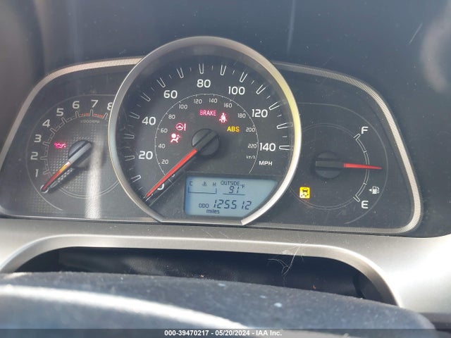 Toyota RAV4 LE 2015 JTMZFREV3FJ051199 Image 7