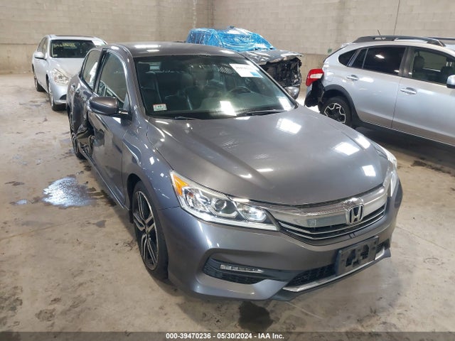 2016 1HGCR2F58GA093308 main image