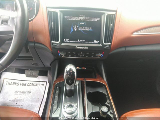 ZN661XUA3HX243175 Maserati Levante