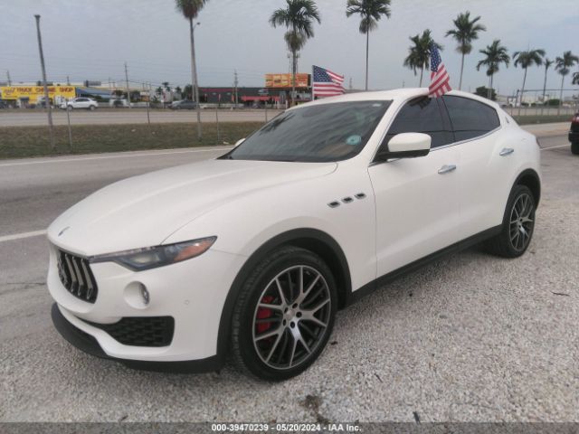ZN661XUA3HX243175 Maserati Levante