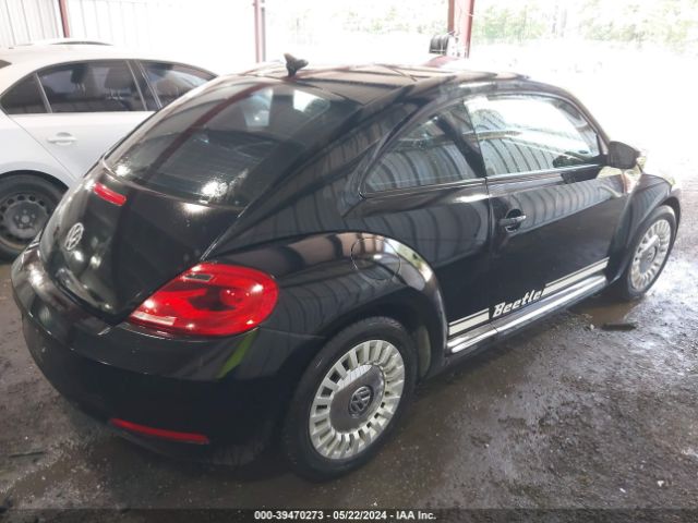 3VWJP7AT6EM615042 Volkswagen Beetle 2.5l