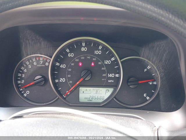 Toyota RAV4 LE 2016 JTMZFREV0GJ076000 Image 7
