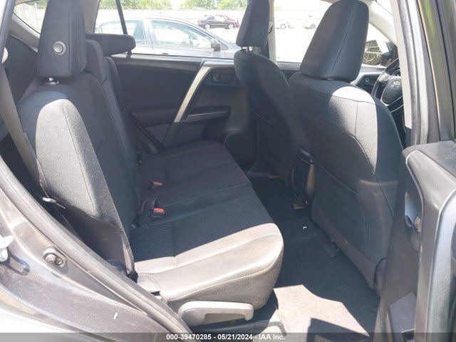 Toyota RAV4 LE 2016 JTMZFREV0GJ076000 Image 8