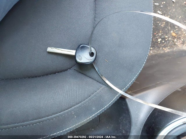 KIA Soul 2016 KNDJN2A29G7339746 Image 11