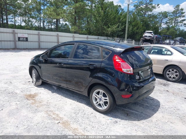 Ford FIESTA SE 2018 3FADP4EJ5JM118460 Image 3