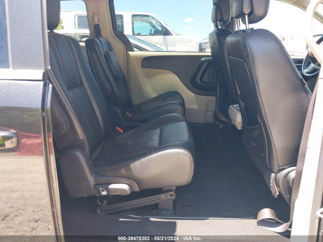 2C4RC1BG6GR297077 Chrysler Town & Country Touring