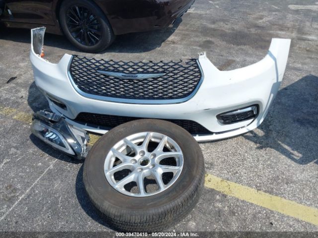 2C4RC1BG0PR567341 Chrysler Pacifica Touring L