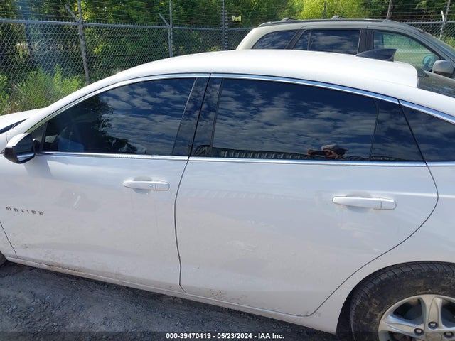 Chevrolet Malibu Fwd 1fl 2020 1G1ZC5ST1LF082401 Image 14
