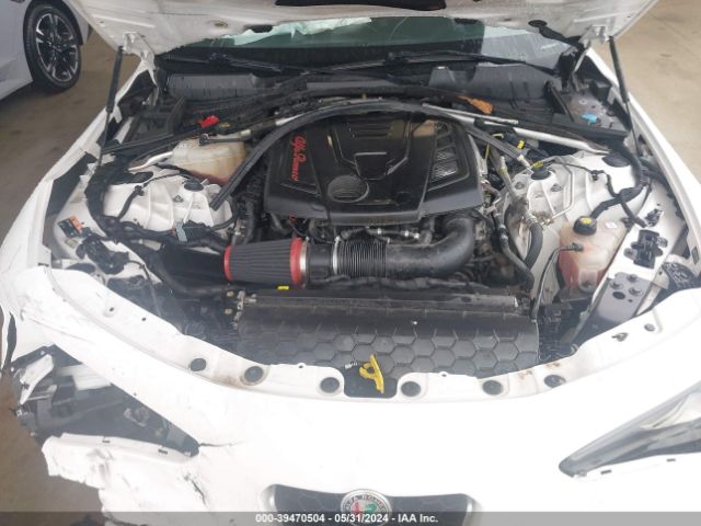 ZARFAECN5J7572773 Alfa Romeo Giulia Ti Sport Rwd