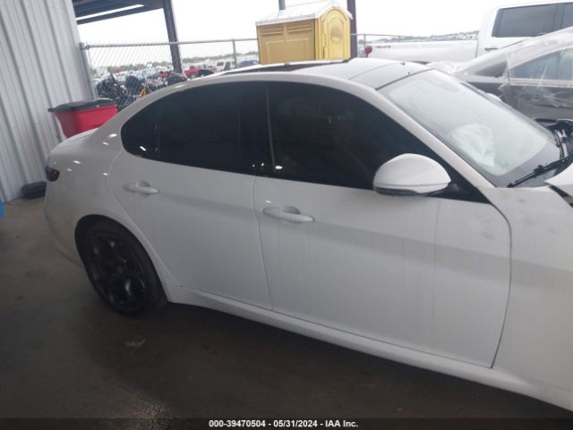 ZARFAECN5J7572773 Alfa Romeo Giulia Ti Sport Rwd