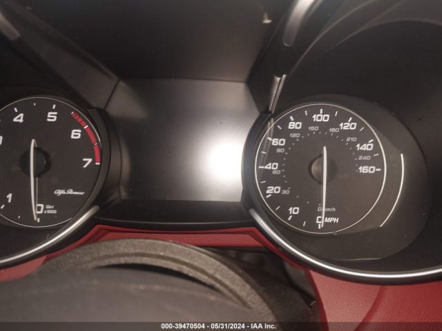 ZARFAECN5J7572773 Alfa Romeo Giulia Ti Sport Rwd