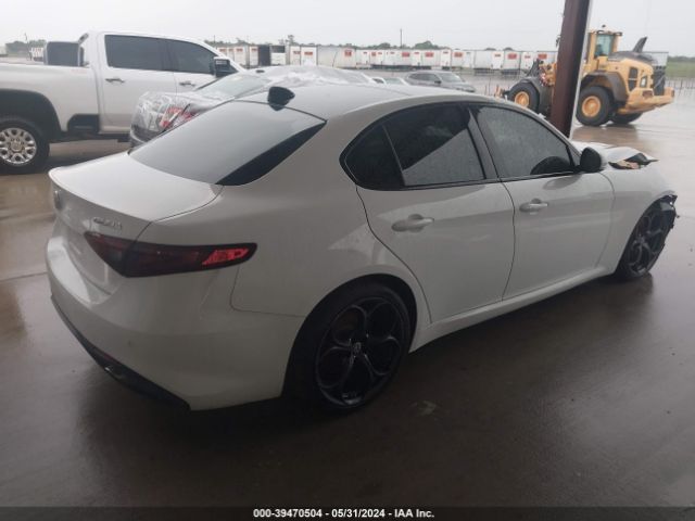 ZARFAECN5J7572773 Alfa Romeo Giulia Ti Sport Rwd
