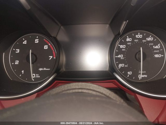 ZARFAECN5J7572773 Alfa Romeo Giulia Ti Sport Rwd