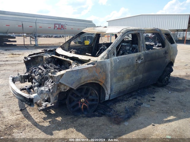 Ford EXPLORER XLT 2017 1FM5K7D83HGB43516 Image 2