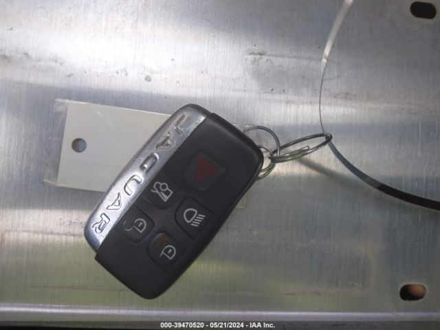 SAJBD4BV4GCY16149 Jaguar Xf 35t Premium