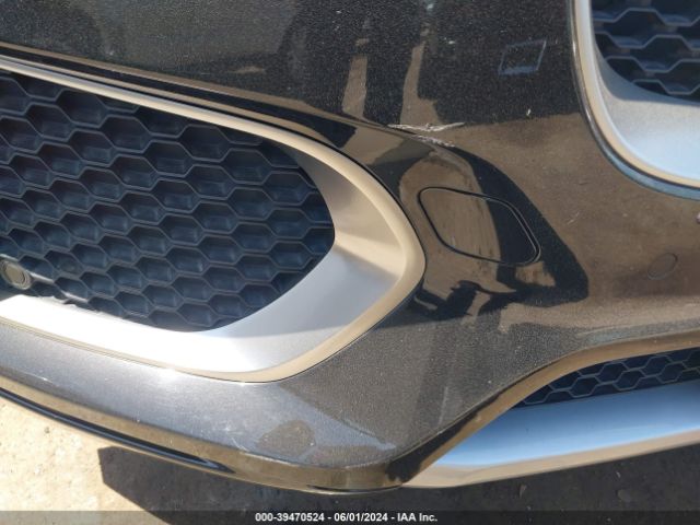 SADCM2FV4JA275404 Jaguar F-PACE S