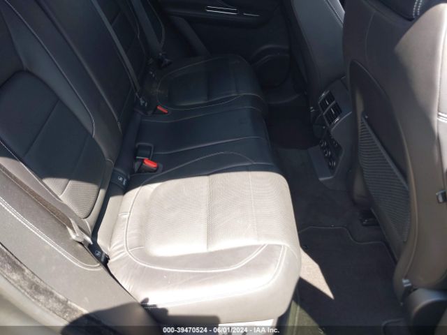 SADCM2FV4JA275404 Jaguar F-PACE S
